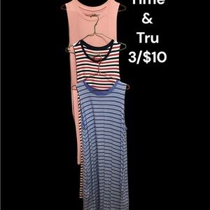 3/$10 TIME & TRU SLEEVELESS HOUSE DRESSES WITH SIDE POCKET, WORN SIZE LARGE